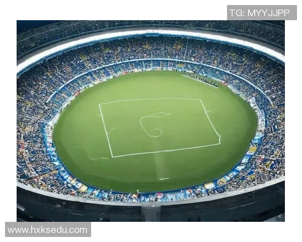 克罗斯在绿茵场上的传奇之路与未来展望:从球场巨星到战术大师的蜕变 克罗斯在绿茵场上的传奇之路与未来展望:从球场巨星到战术大师的蜕变